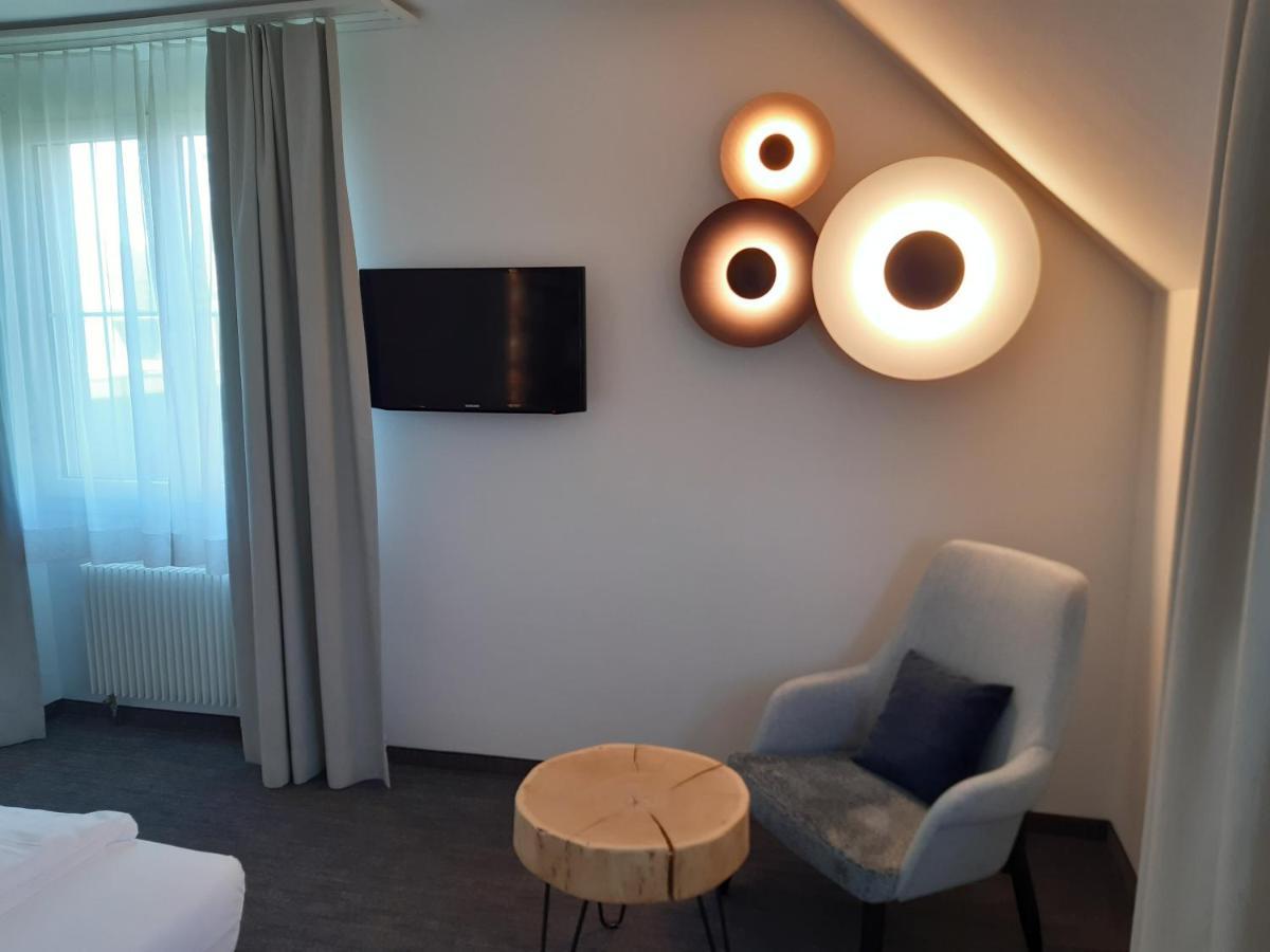 Hotel Urs Und Viktor Bettlach Exterior foto