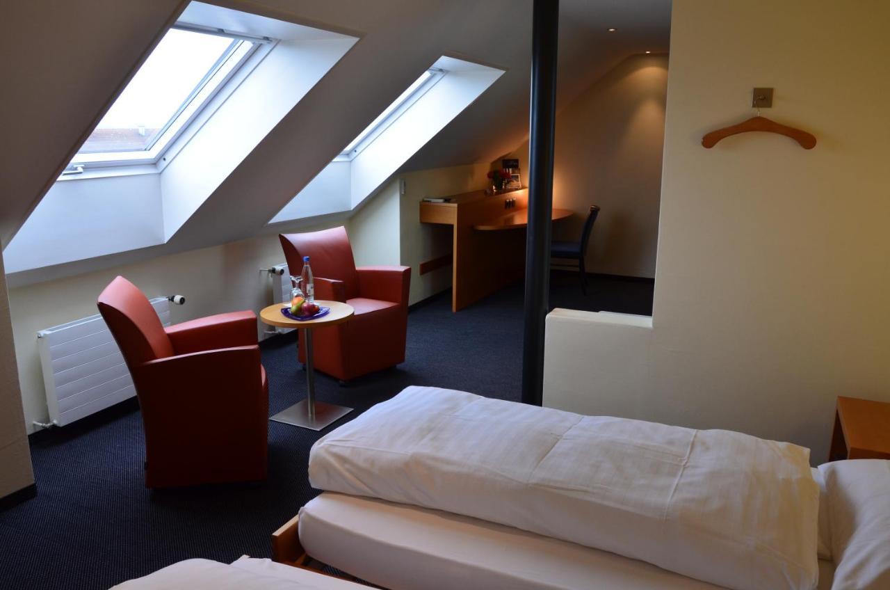 Hotel Urs Und Viktor Bettlach Exterior foto